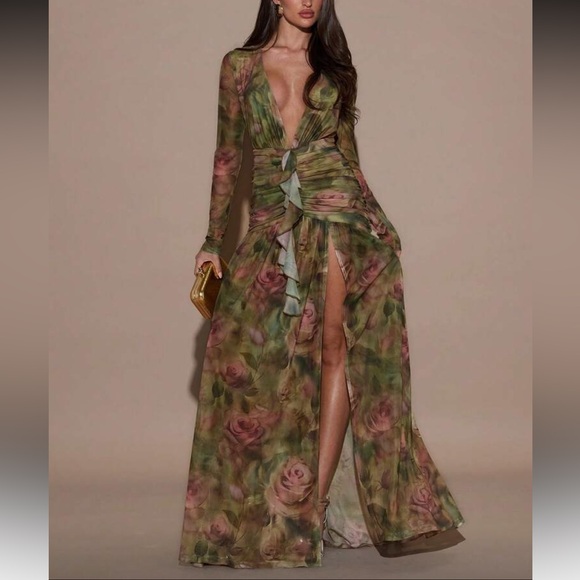 Elegant Floral Print Ruffle SlitThigh Maxi Dress